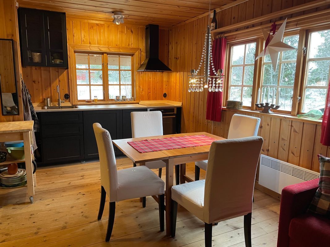 Stuga med 4-5 sängplatser i  Vemdalen, Jämtland