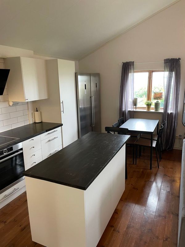 Stuga med 4 sängplatser i  Halland