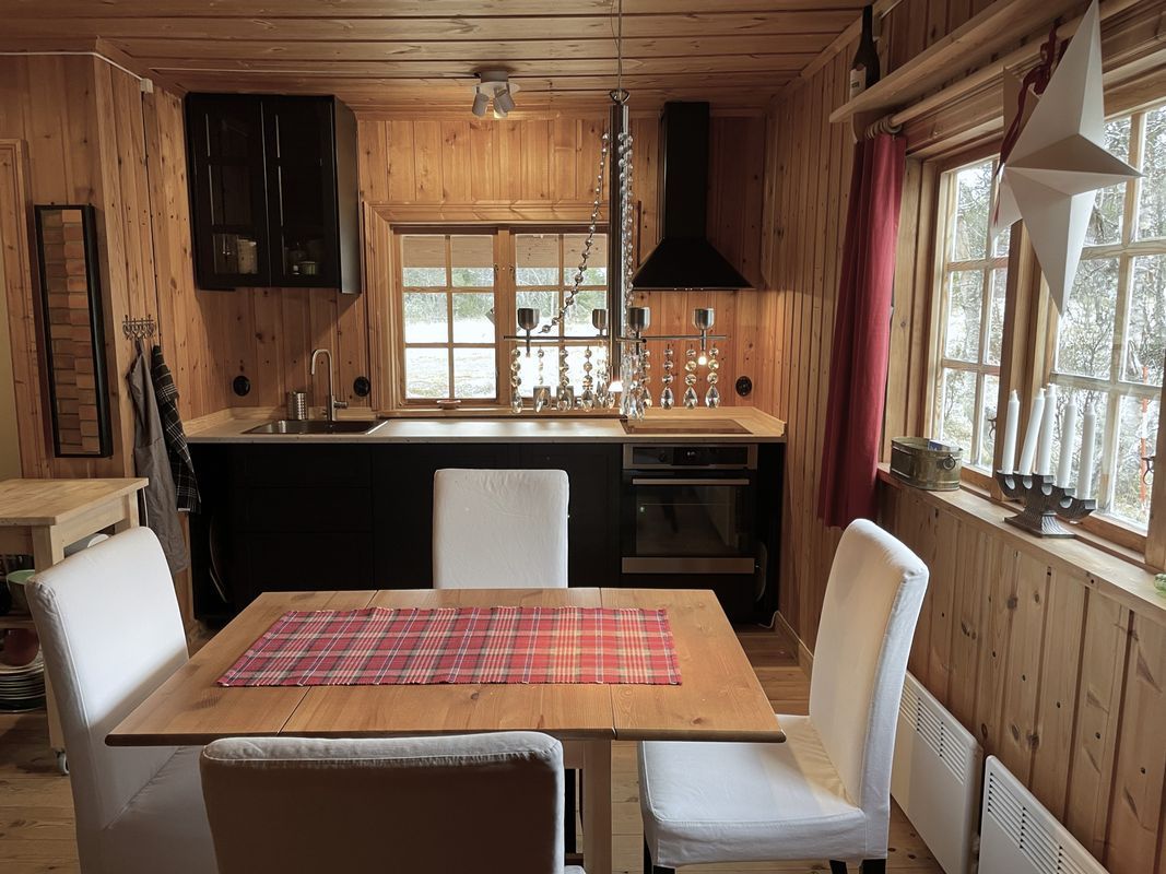 Stuga med 4-5 sängplatser i  Vemdalen, Jämtland
