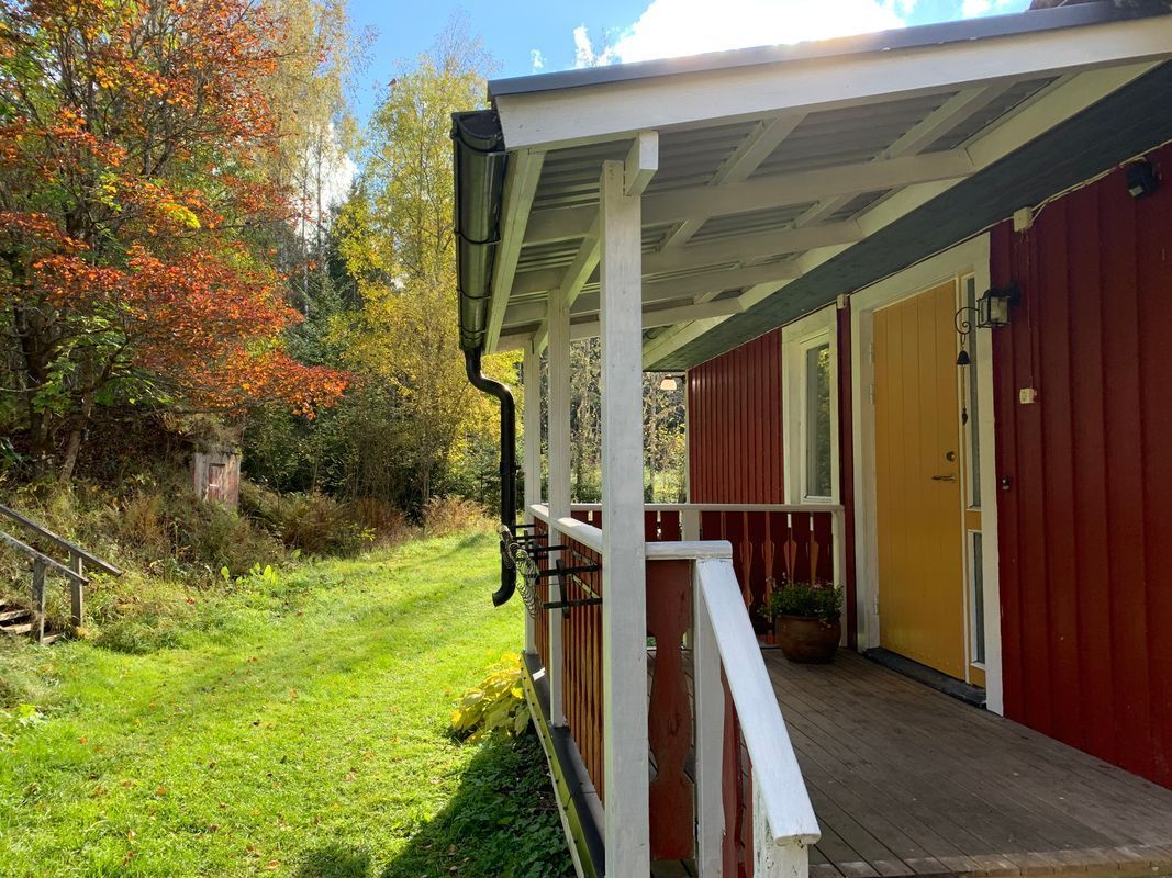 Stuga med 2 sängplatser i  Värmland