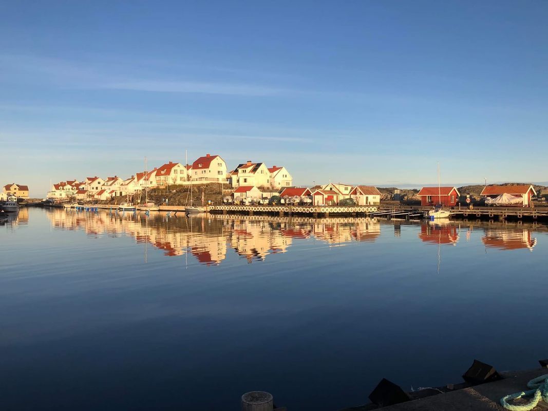 Stuga med 3-4 sängplatser i  Åstol, Västra Götaland