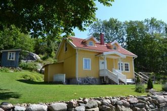 Stuga med 9 sängplatser i  Hamburgsund, Västra Götaland