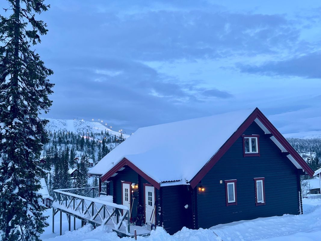 Stuga med 6-8 sängplatser i  Vemdalsskalet, Jämtland