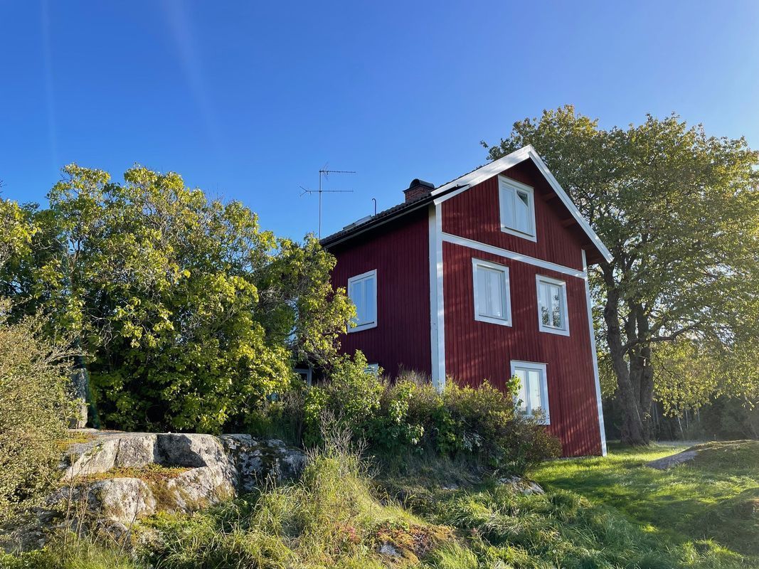 Stuga med 11-14 sängplatser i  Västmanland