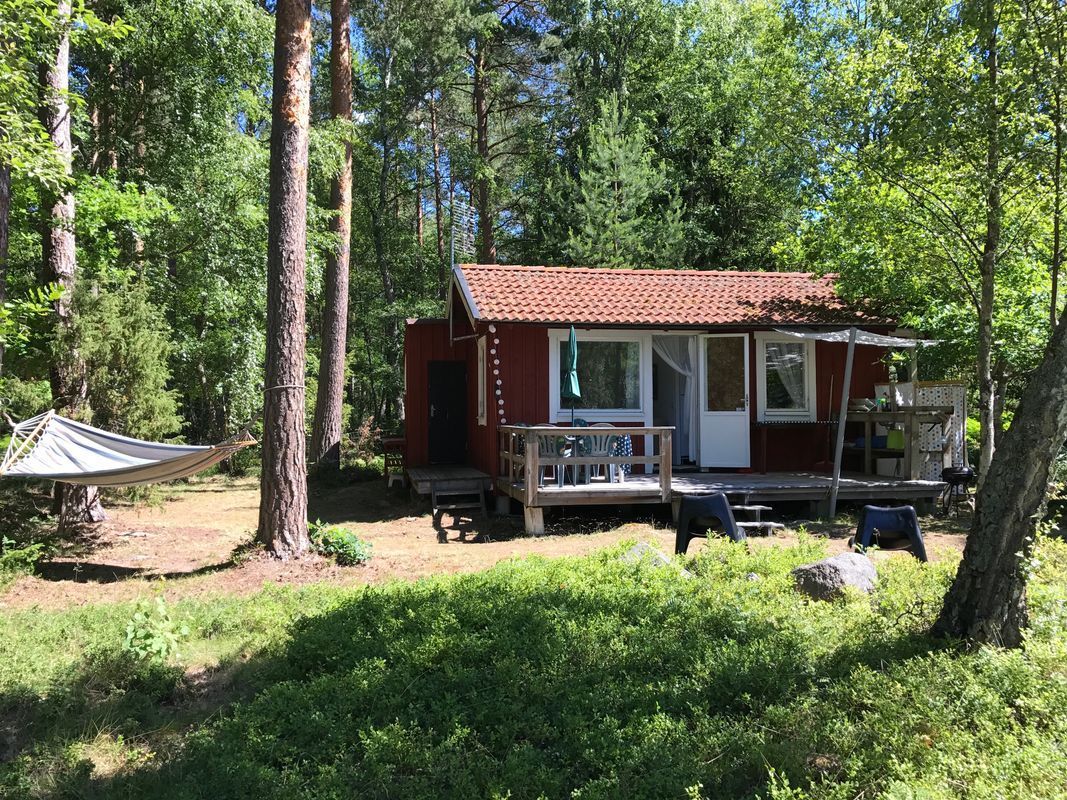 Stuga med 3-5 sängplatser i  Ingmarsö, Stockholm