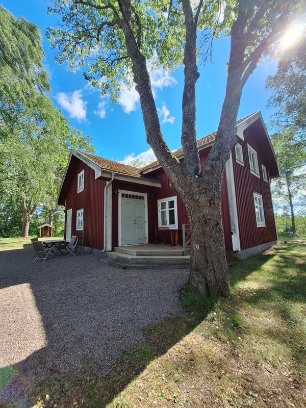 Stuga med 5 sängplatser i  Gnesta, Södermanland