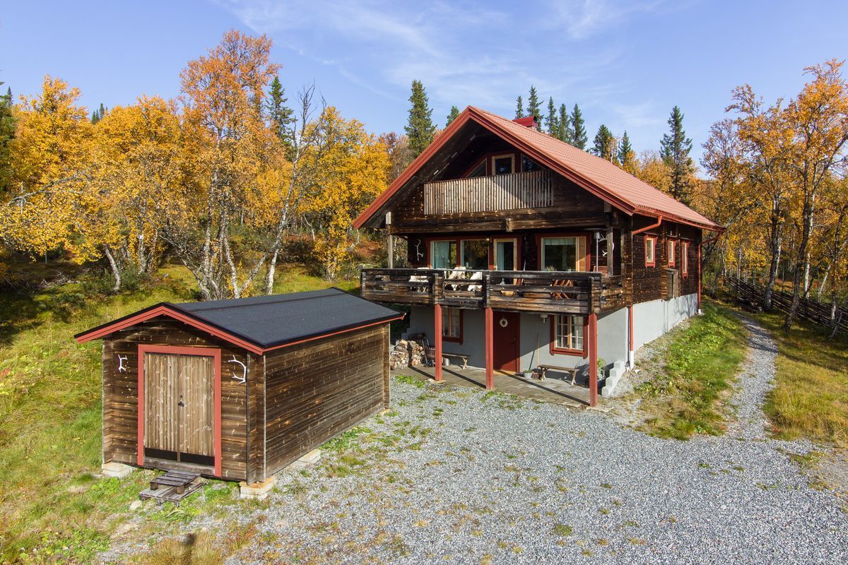 Stuga med 8-9 sängplatser i  Funäsdalen, Jämtland
