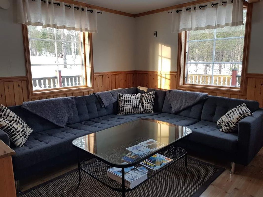 Stuga med 10-11 sängplatser i  Stöten, Dalarna