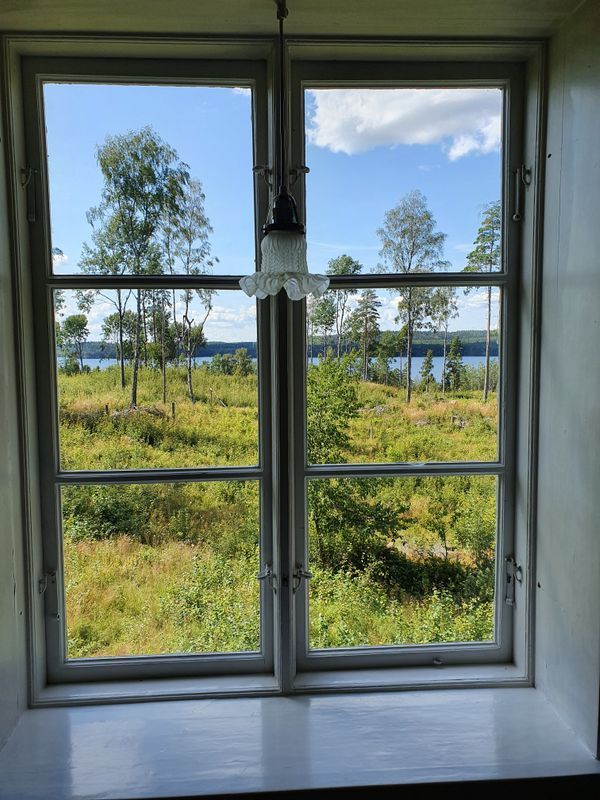 Stuga med 5-7 sängplatser i  Örebro