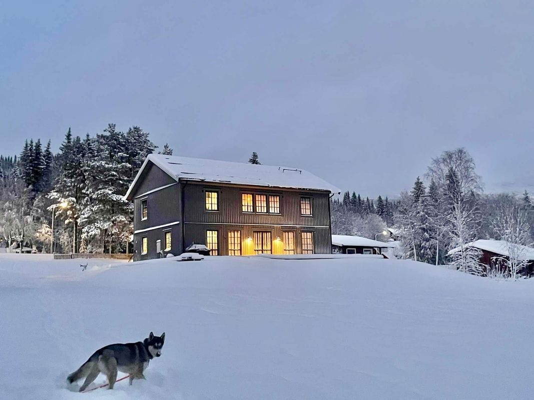 Stuga med 7-9 sängplatser i  Jämtland