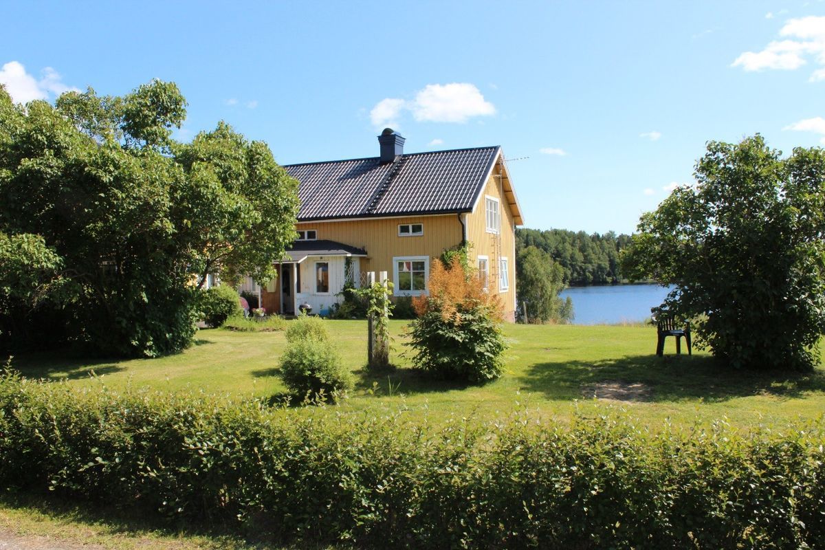 Stuga med 6-8 sängplatser i  Hudiksvall, Gävleborg