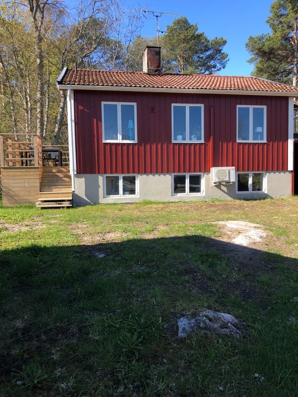 Stuga med 4-6 sängplatser i  Grisslehamn, Stockholm