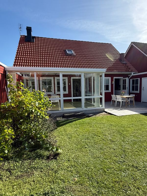 Stuga med 6-8 sängplatser i  Borgholm, Kalmar