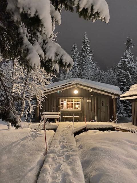 Stuga med 4-6 sängplatser i  Lindvallen, Dalarna