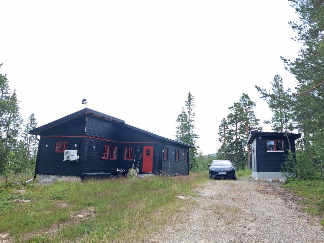 Stuga med 6-8 sängplatser i  Jämtland