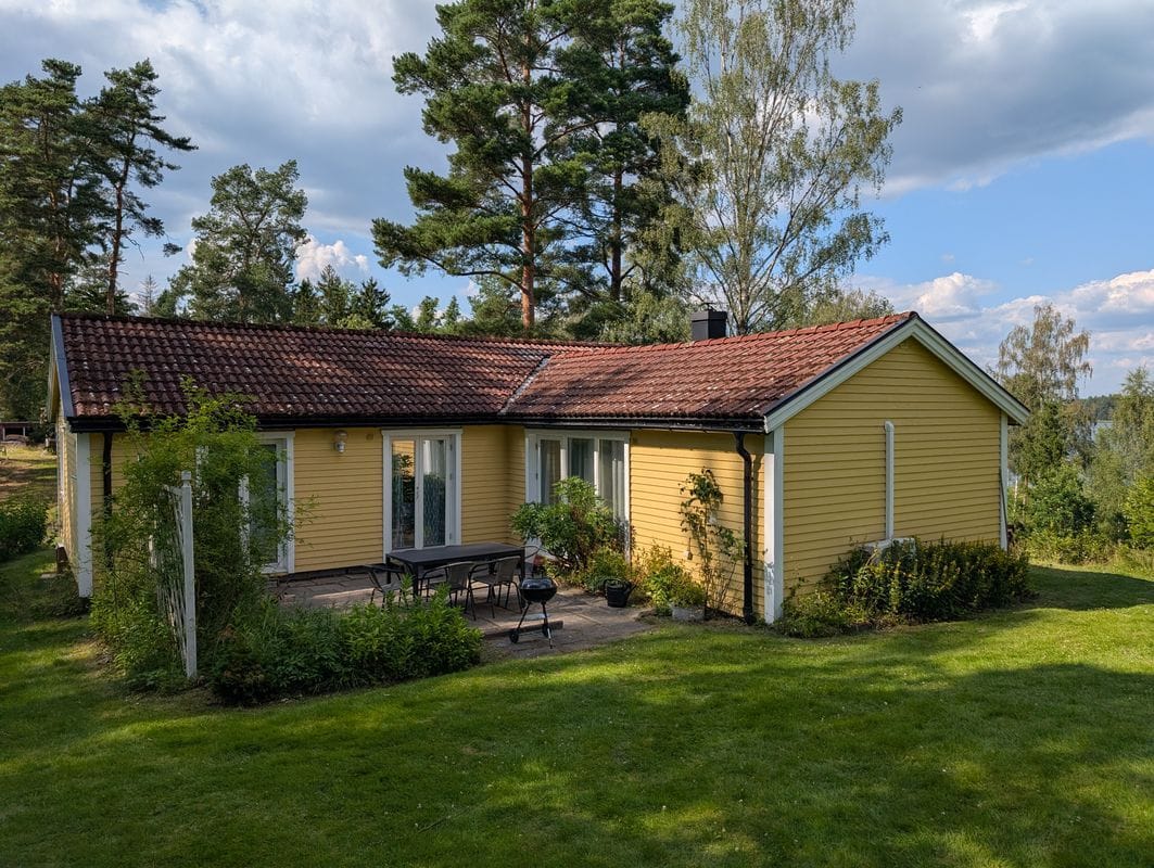 Stuga med 6 sängplatser i  Nyköping, Södermanland