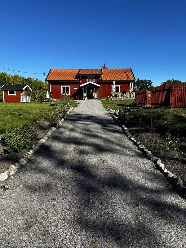 Stuga med 2-4 sängplatser i  Ljusterö, Stockholm