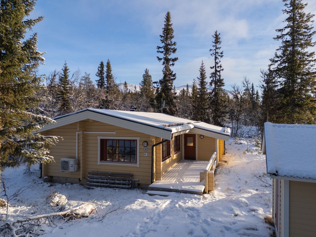 Stuga med 8 sängplatser i  Lofsdalen, Jämtland