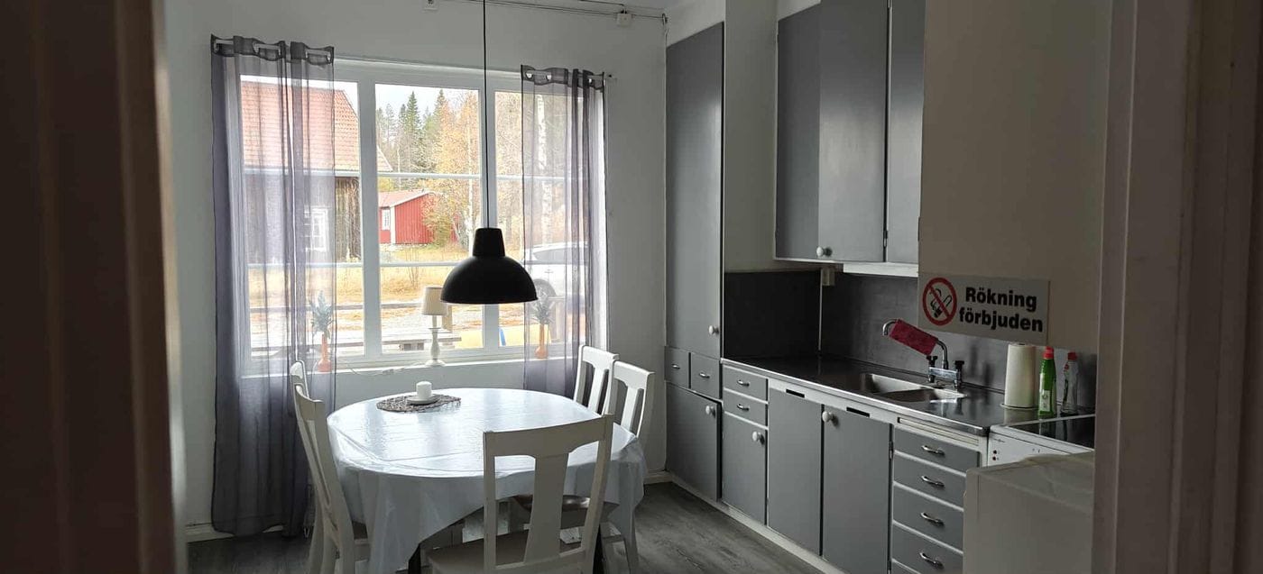 Stuga med 4-6 sängplatser i  Västerbotten