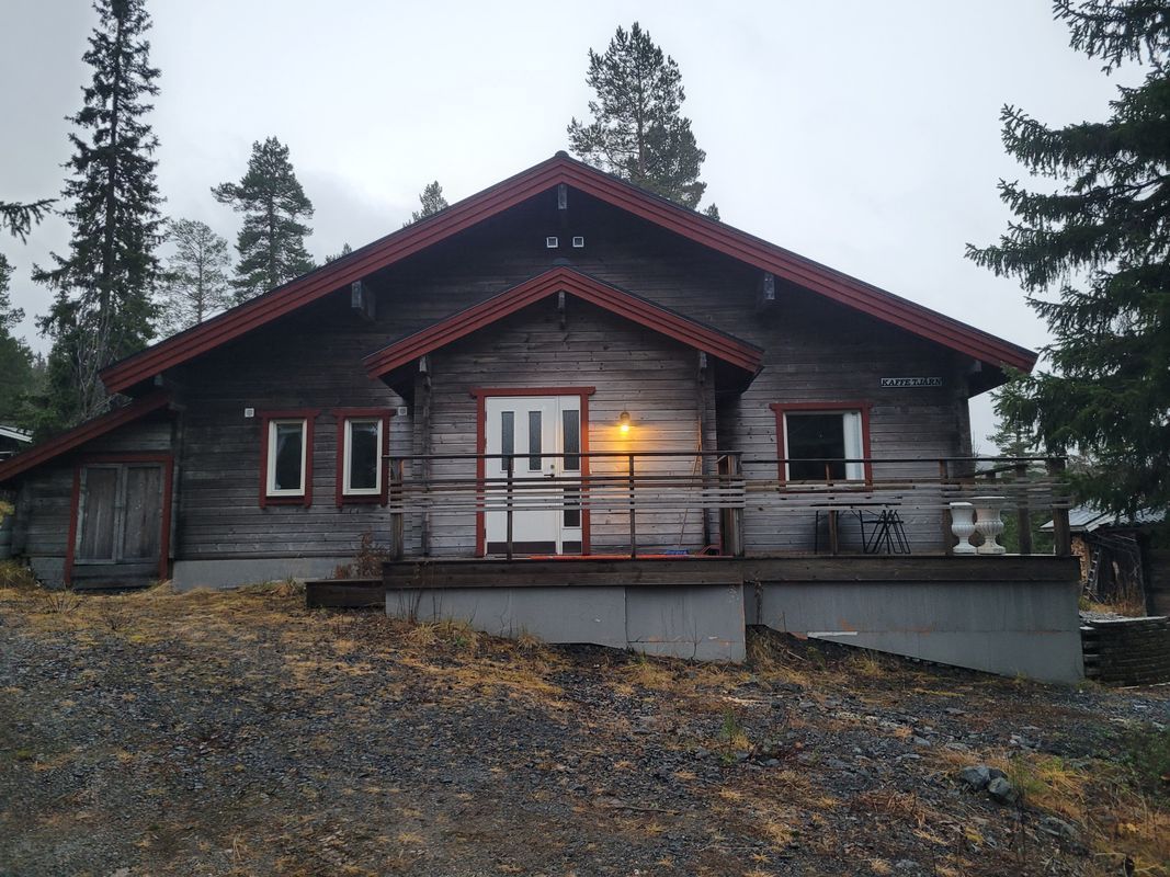 Stuga med 6-8 sängplatser i  Hovde, Jämtland