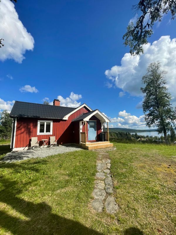 Stuga med 8 sängplatser i  Åkersjön, Jämtland