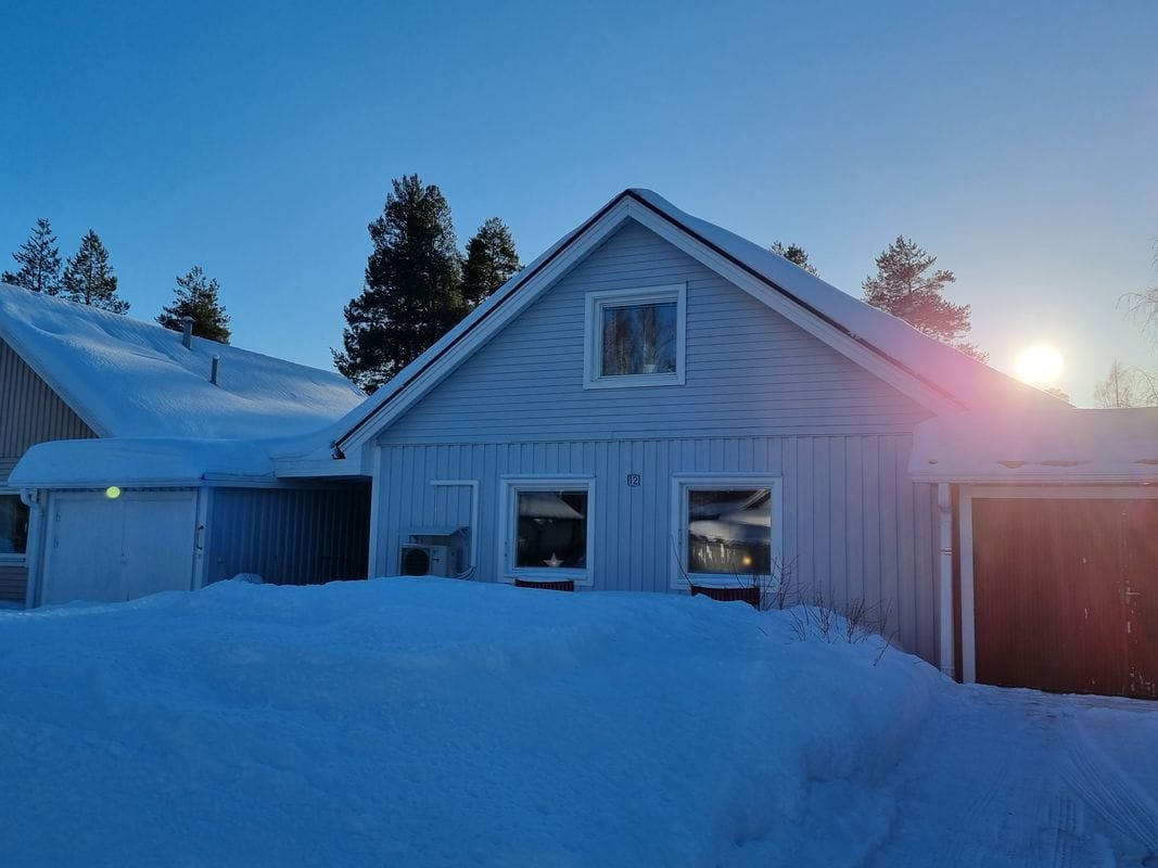 Stuga med 4-5 sängplatser i  Älvsbyn, Norrbotten