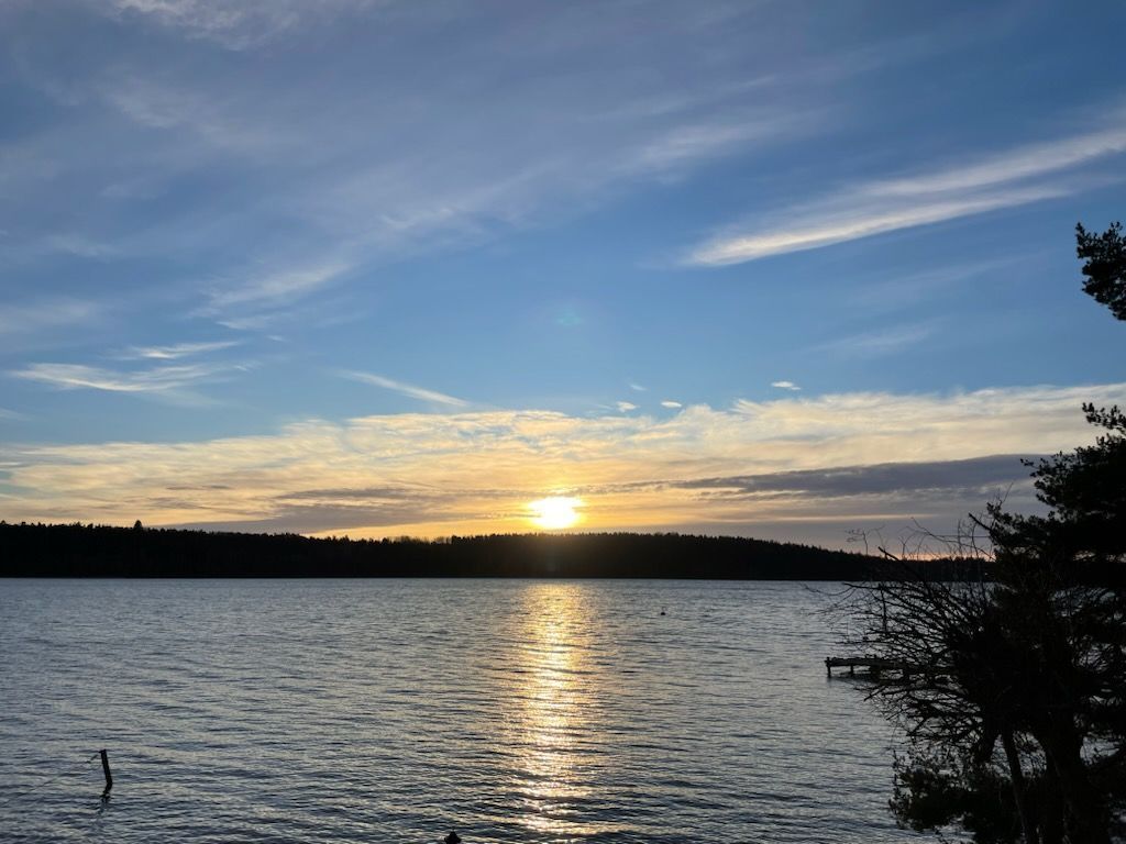 Stuga med 4-6 sängplatser i  Ekerö, Stockholm