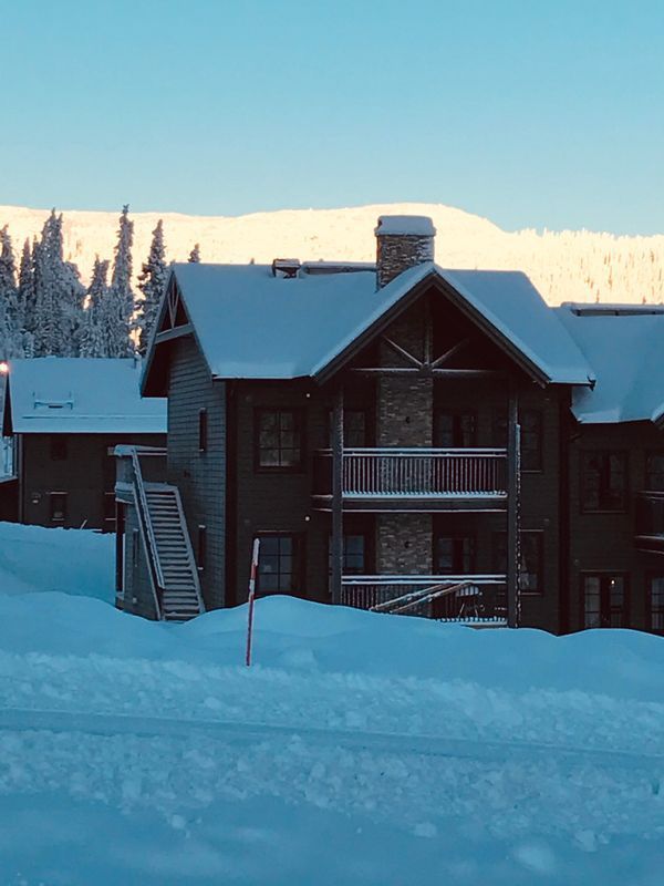 Stuga med 10-12 sängplatser i  Vemdalsskalet, Jämtland