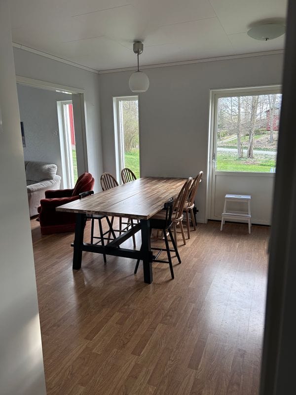 Stuga med 10 sängplatser i  Örebro, Örebro