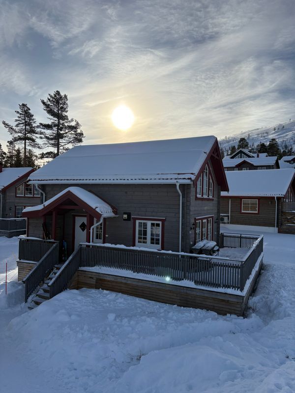 Stuga med 8-10 sängplatser i  Vemdalen, Jämtland