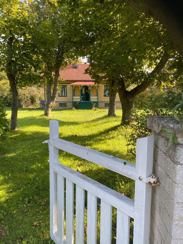 Stuga med 7-9 sängplatser i  Gotland