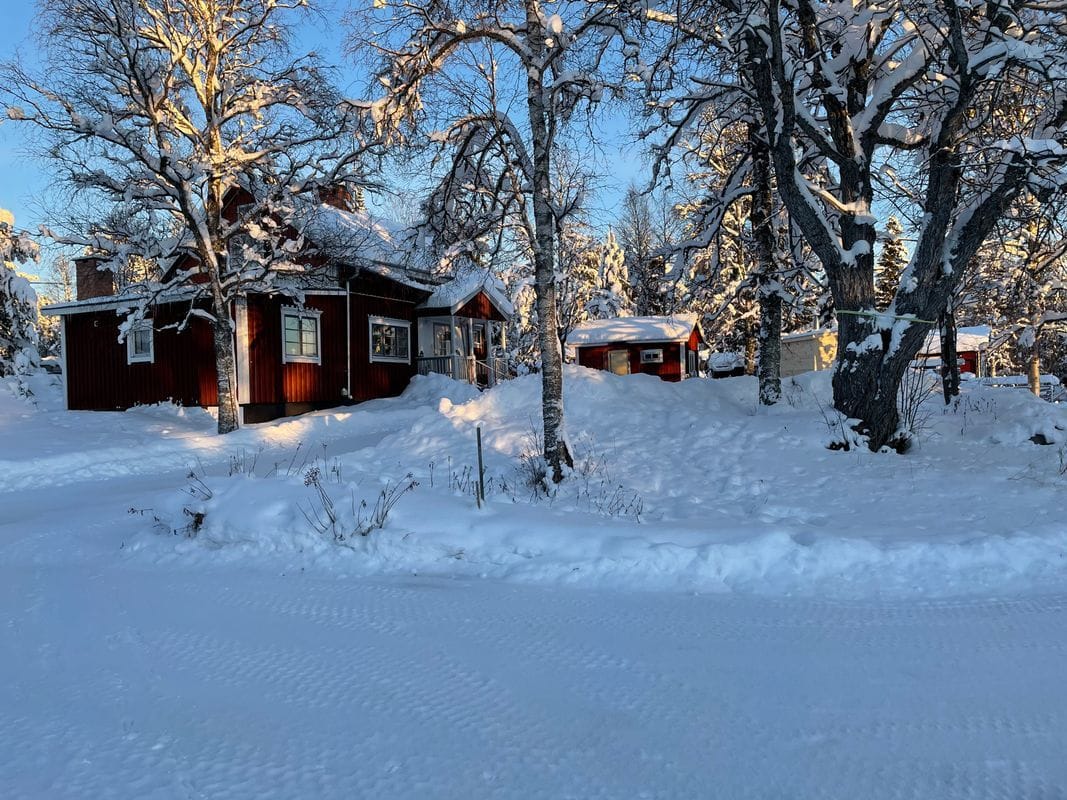 Stuga med 8 sängplatser i  Lofsdalen, Jämtland