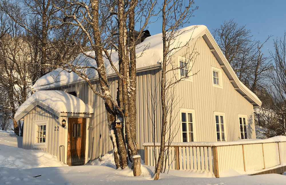 Stuga med 6 sängplatser i  Edsåsdalen, Jämtland