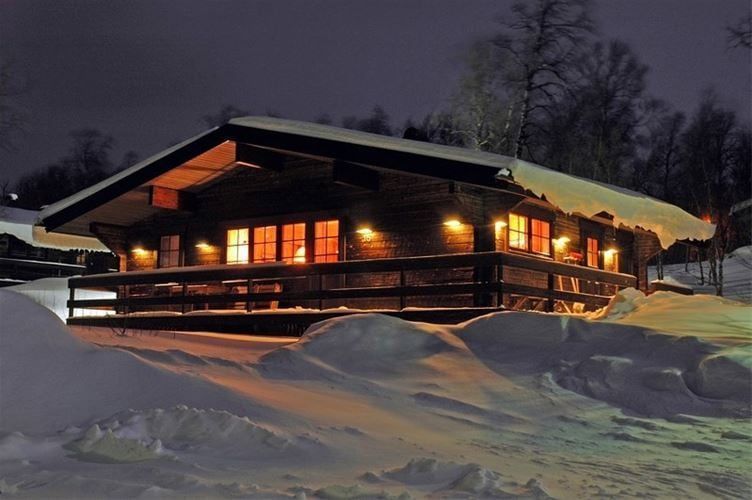 Stuga med 6-8 sängplatser i  Tänndalen, Jämtland