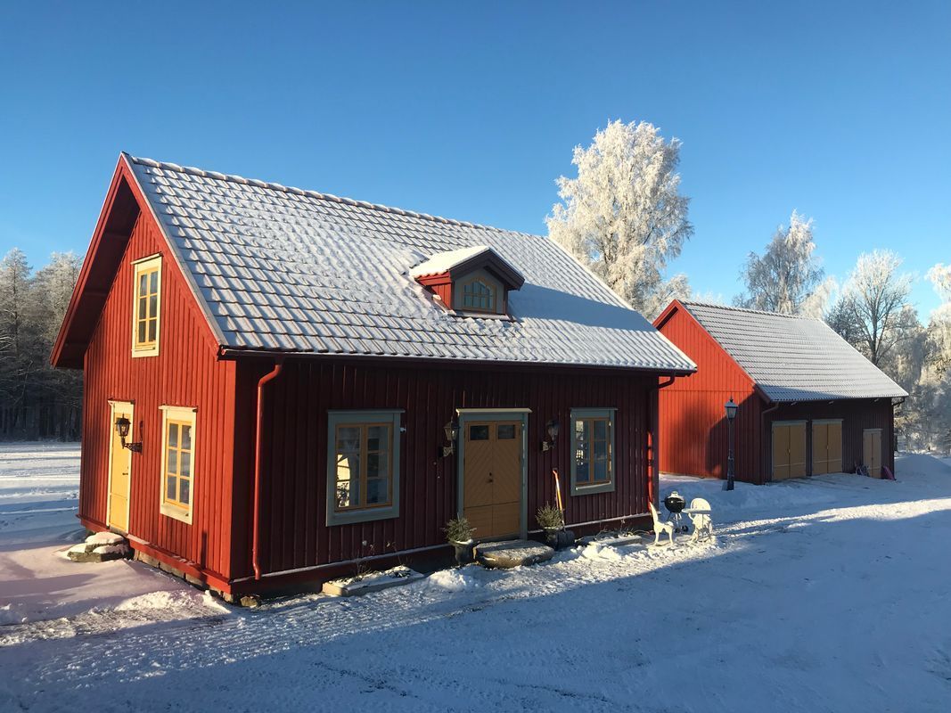 Stuga med 7-10 sängplatser i  Liared, Västra Götaland