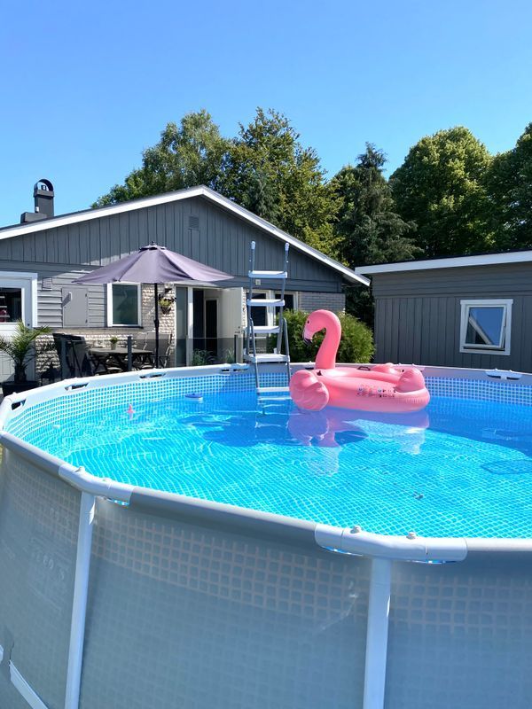 Stuga med 10 sängplatser i  Lärbro, Gotland