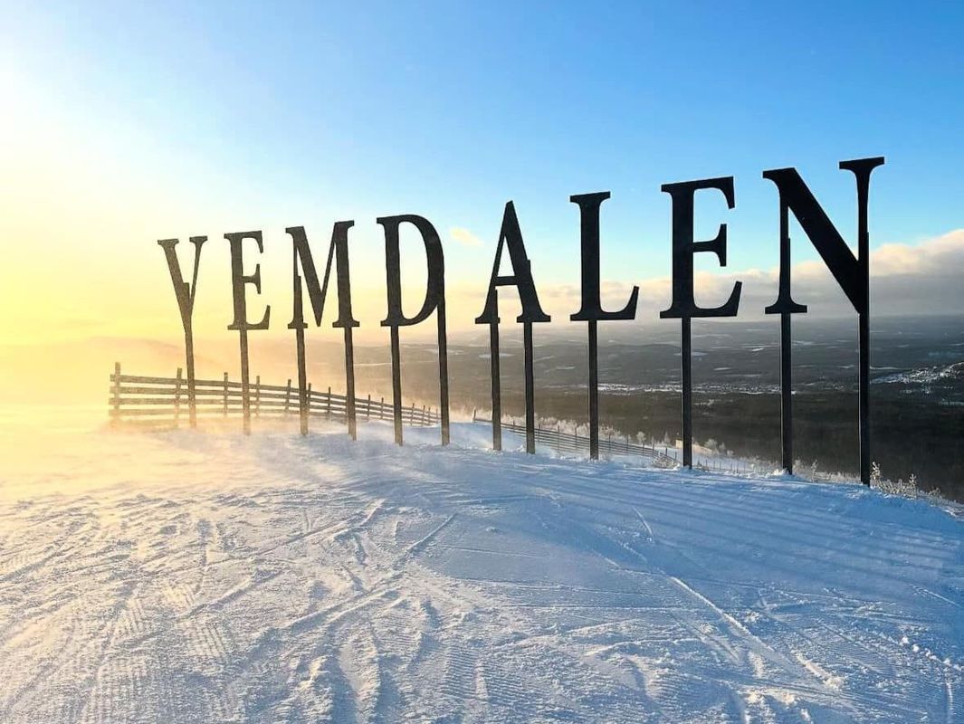 Stuga med 10-16 sängplatser i  Vemdalsskalet, Jämtland