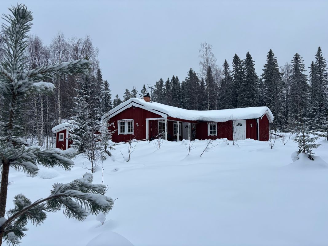 Stuga med 4-6 sängplatser i  Järvsö, Gävleborg