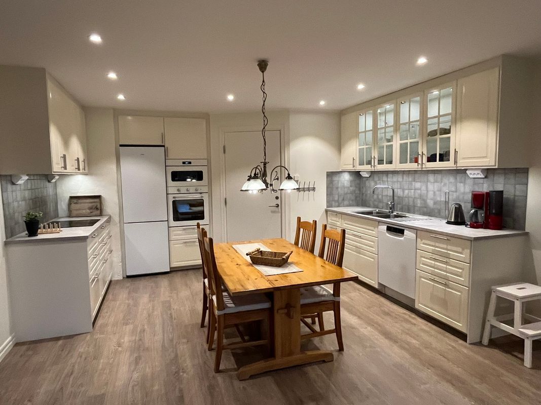 Stuga med 2-4 sängplatser i  Hönö, Västra Götaland