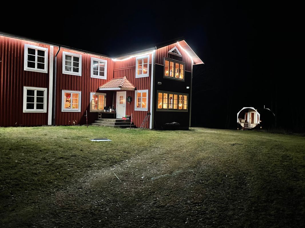 Stuga med 14-16 sängplatser i  Gävleborg