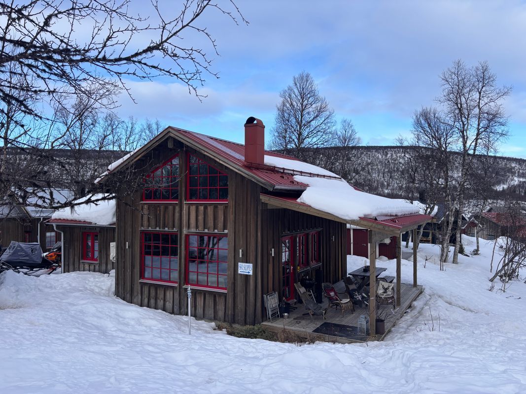 Stuga med 6 sängplatser i  Ramundberget, Jämtland
