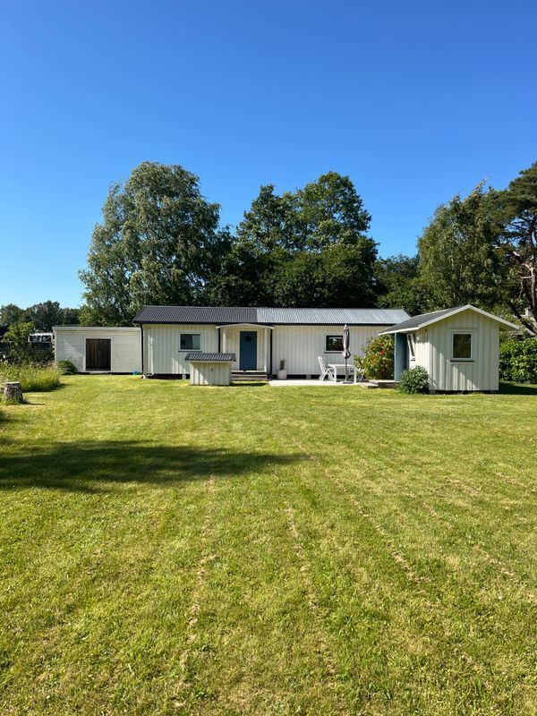 Stuga med 5-7 sängplatser i  Gotland, Gotland