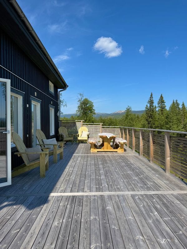 Stuga med 13-15 sängplatser i  Vemdalen, Jämtland