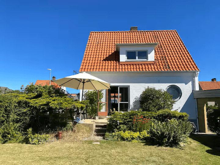 Stuga med 4-6 sängplatser i  Höganäs, Skåne