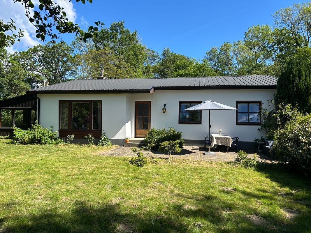 Stuga med 9-10 sängplatser i  Kivik, Skåne