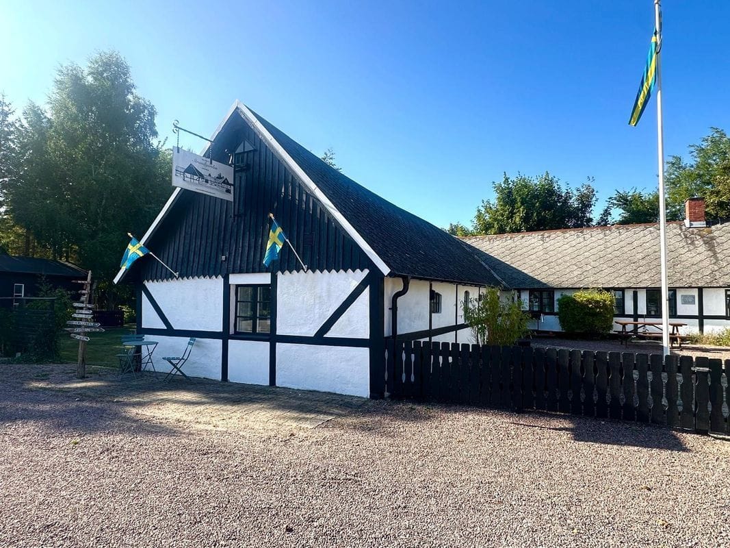 Stuga med 6-8 sängplatser i  Beddingestrand, Skåne