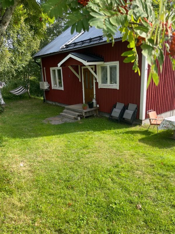 Stuga med 4-6 sängplatser i  Nordingrå, Västernorrland