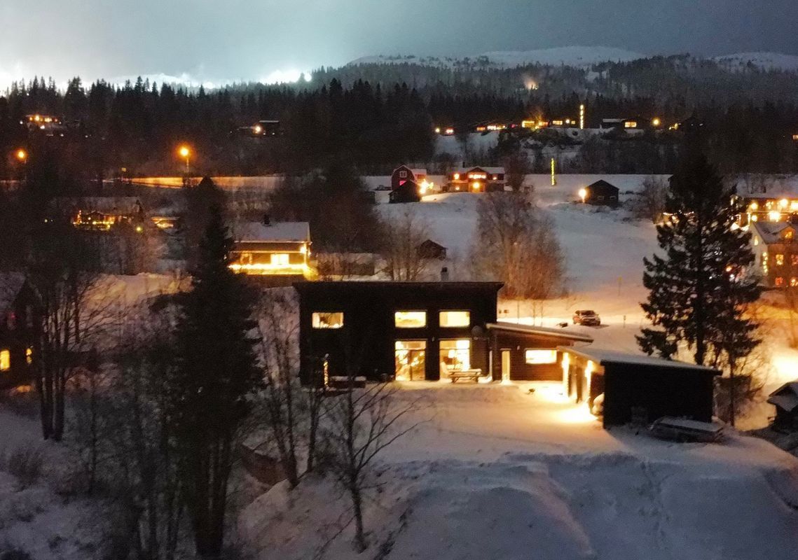 Stuga med 10-13 sängplatser i  Jämtland