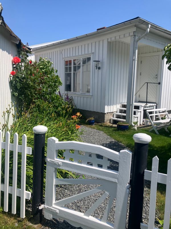 Stuga med 2-3 sängplatser i  Västra Götaland