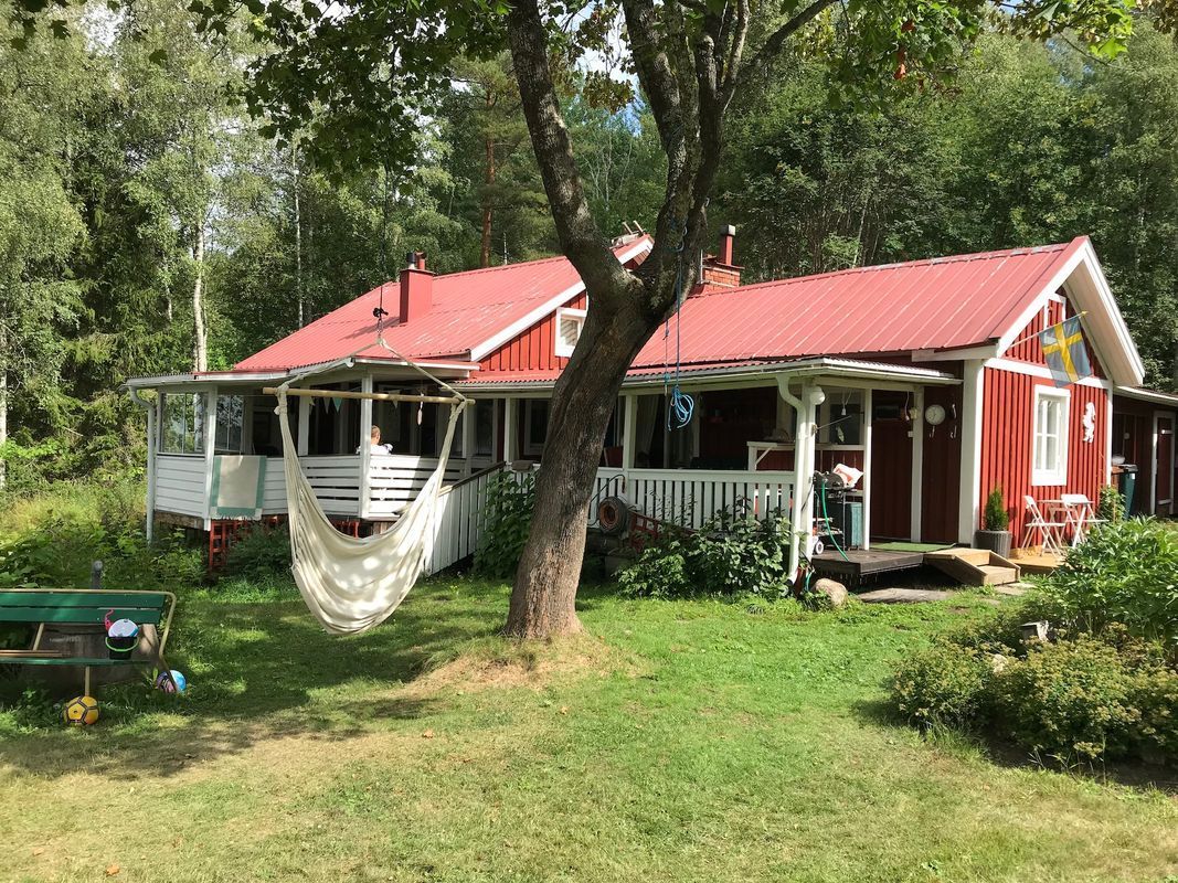 Stuga med 9-10 sängplatser i  Hudiksvall, Gävleborg